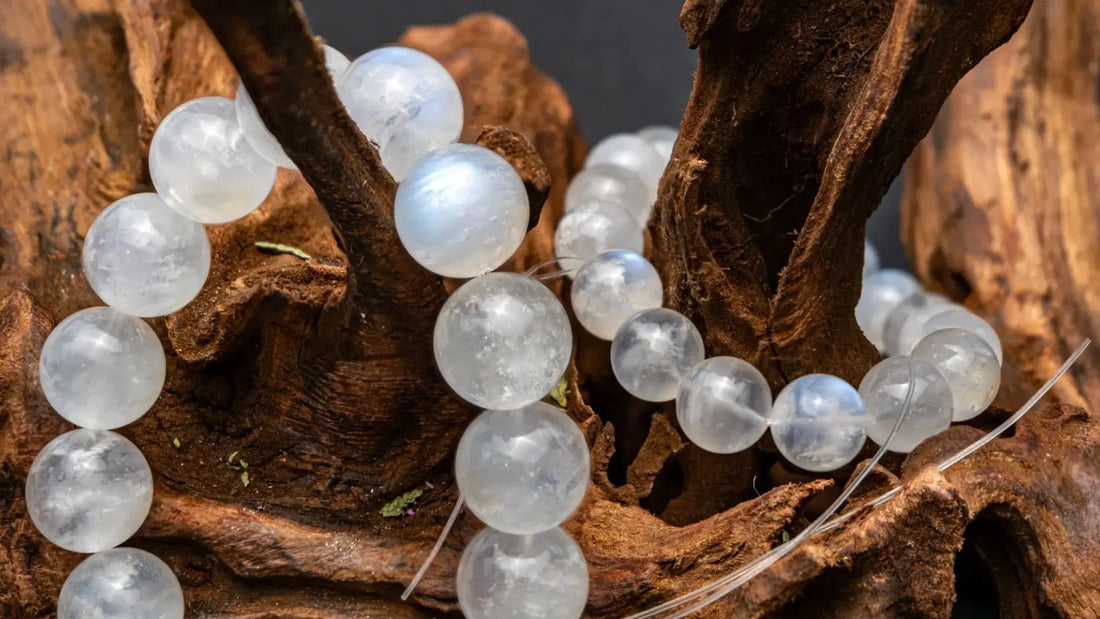 Healing Crystal Necklace: A Complete Guide to Benefits and Uses - aerse