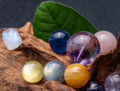 5 Things Experts Know About Crystals That Might Surprise You - aerse