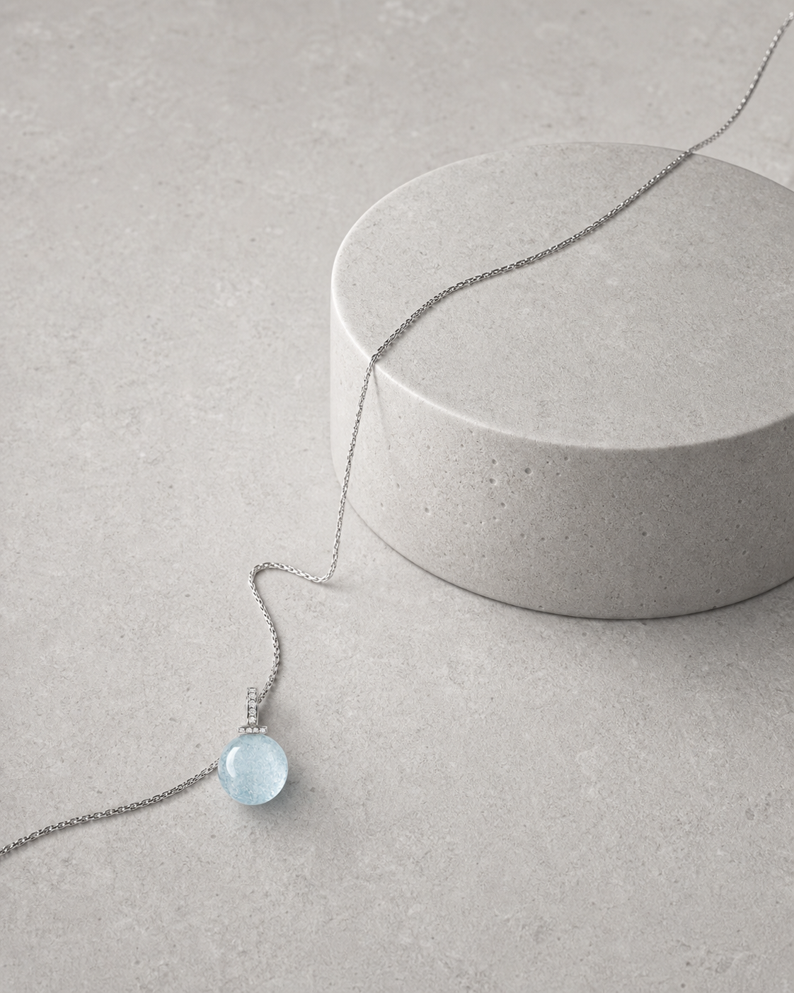 Aquamarine interchangeable pendant necklace, crystal still-life detail
